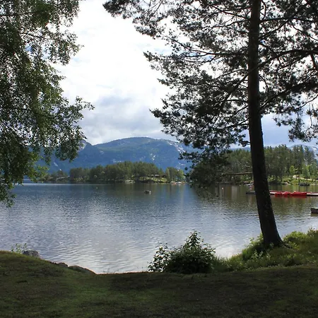Nisser Hyttegrend Og *