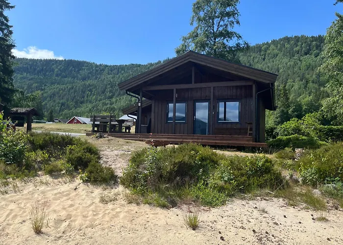 Nisser Hyttegrend Og *