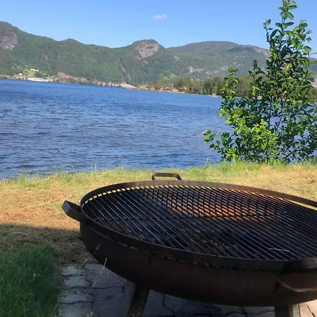 Alojamento de Turismo Selvagem Nisser Hyttegrend Og